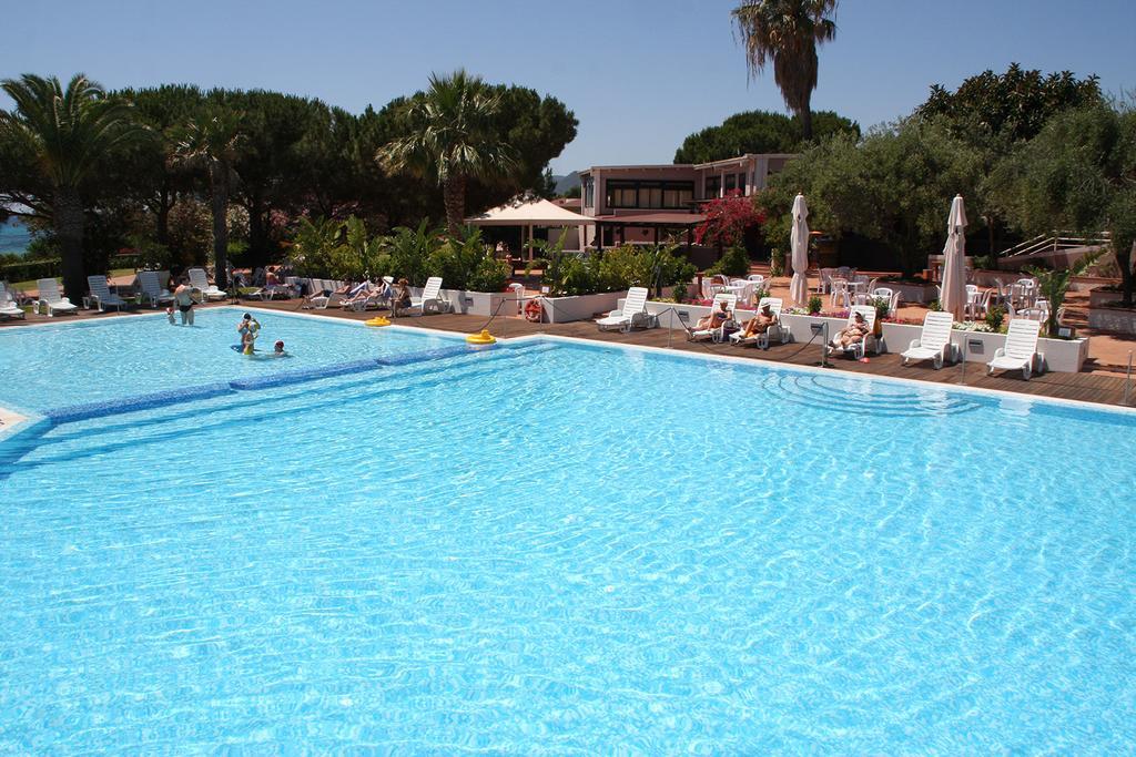 Th Costa Rei - Free Beach Resort Εξωτερικό φωτογραφία