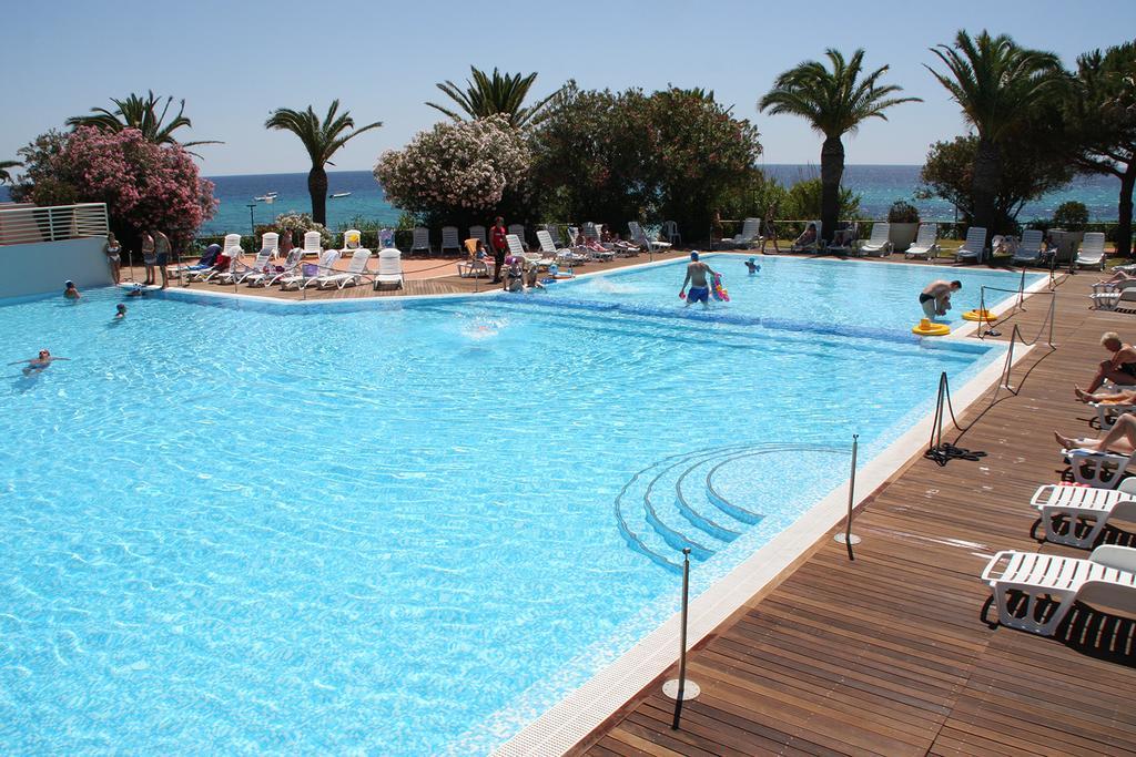 Th Costa Rei - Free Beach Resort Εξωτερικό φωτογραφία
